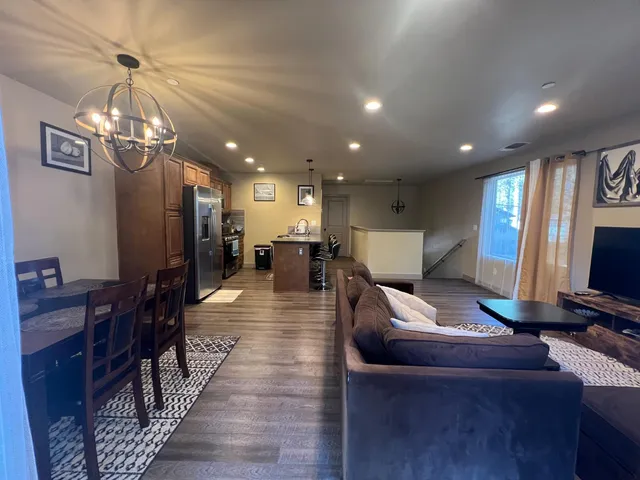 $1,095,000 | 3334 Treehaven Drive, South Lake Tahoe, CA 96150