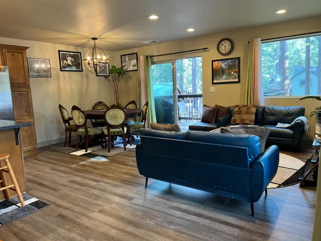 $1,095,000 | 3334 Treehaven Drive, South Lake Tahoe, CA 96150