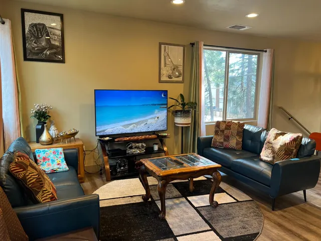 $1,095,000 | 3334 Treehaven Drive, South Lake Tahoe, CA 96150