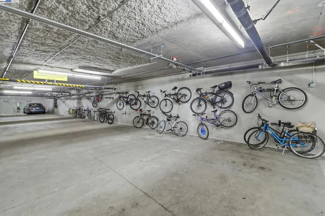 $535,000 | 3090 Glascock Street, Unit 102, Oakland, CA 94601