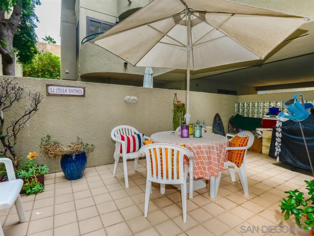 8132 Camino Del Sol, Unit C La Jolla, CA 92037 - Photo 21 of 25
