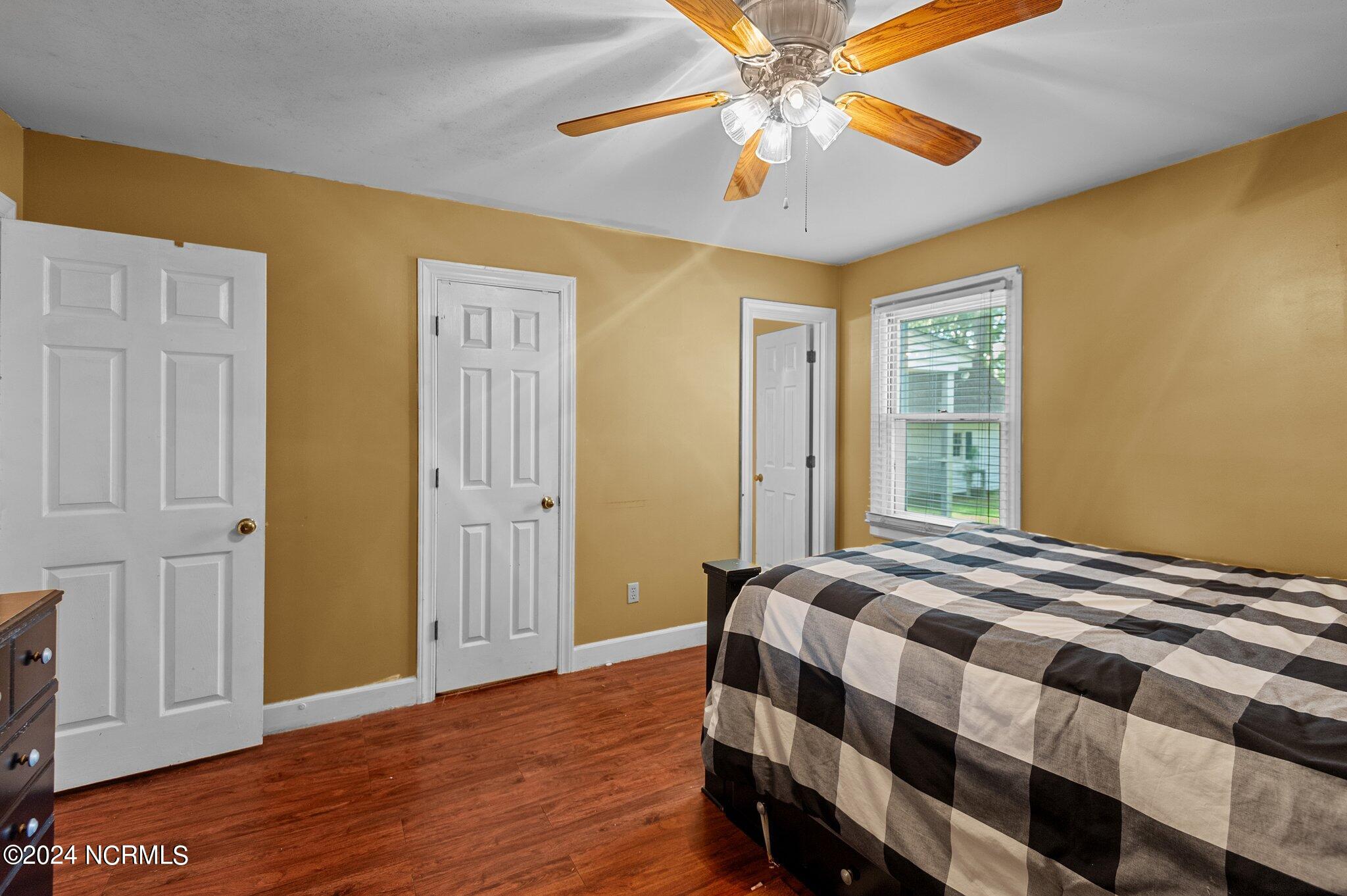 1712 Ridgeway Street West Wilson, NC 27893 - Photo 25 of 55 Principle bedroom