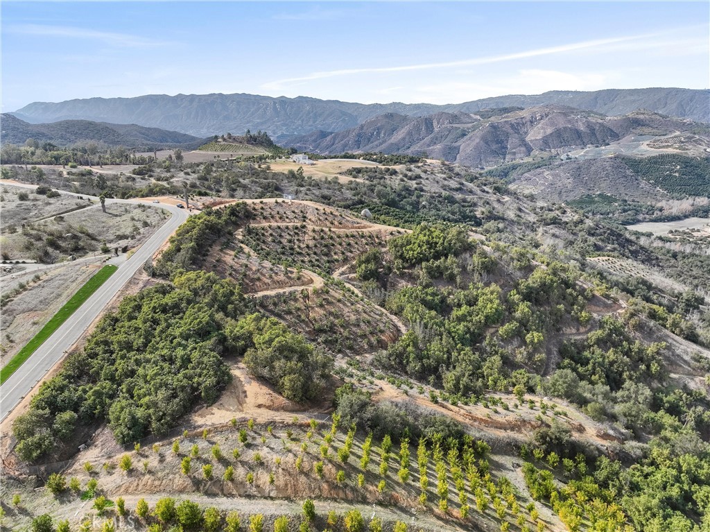 45811 Camaron Road Temecula, CA 92590 - Photo 11 of 21 a view of city and mountain