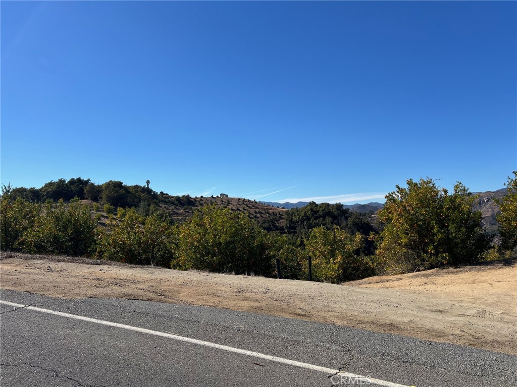 45811 Camaron Road Temecula, CA 92590 - Photo 19 of 21 a view of a road and a mountain view