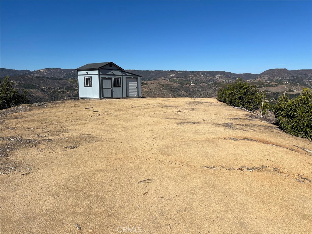 45811 Camaron Road Temecula, CA 92590 - Photo 6 of 21 a house view with ocean