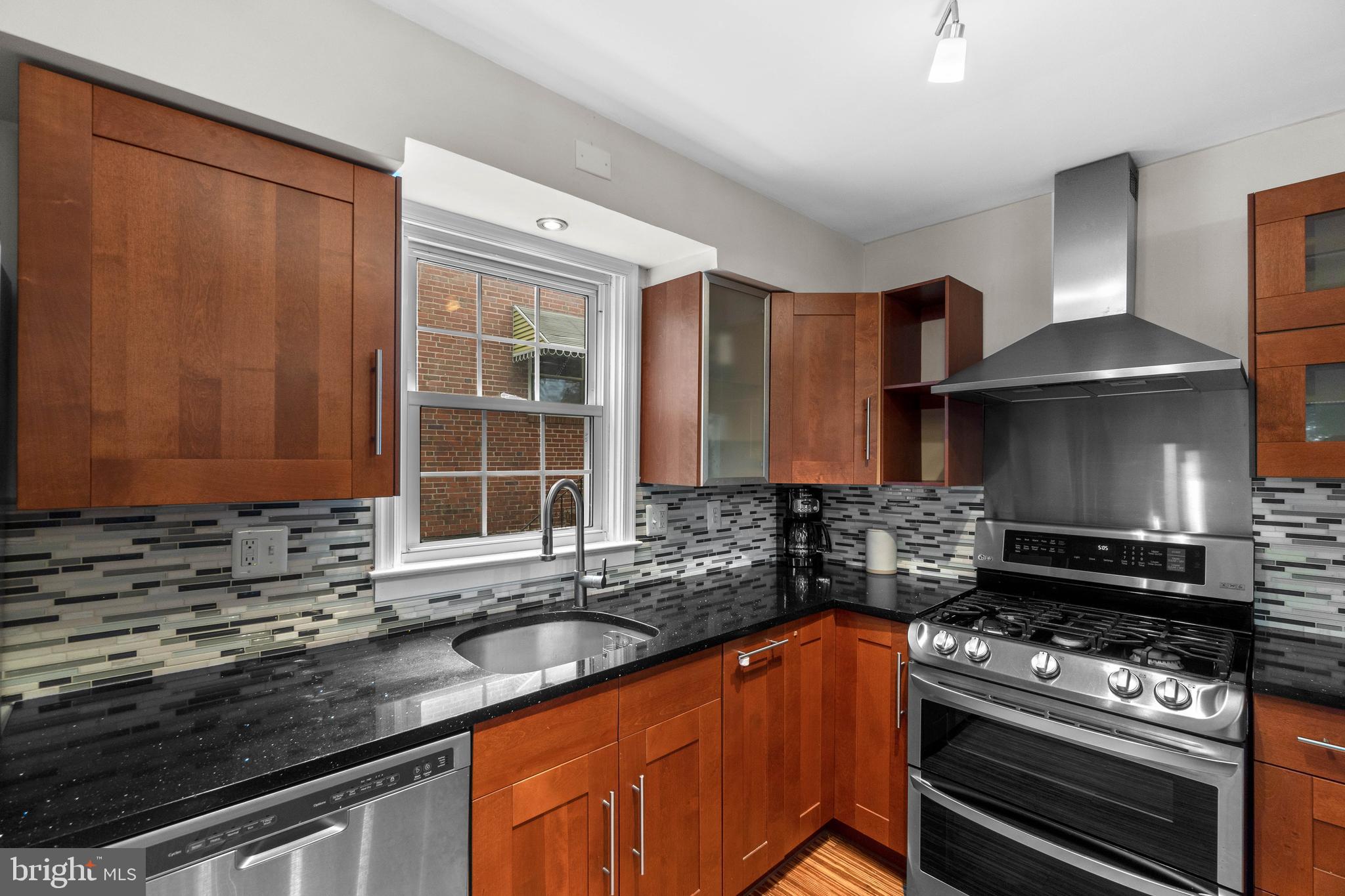 523 Windwood Road Baltimore, MD 21212 - Photo 12 of 40 Kitchen