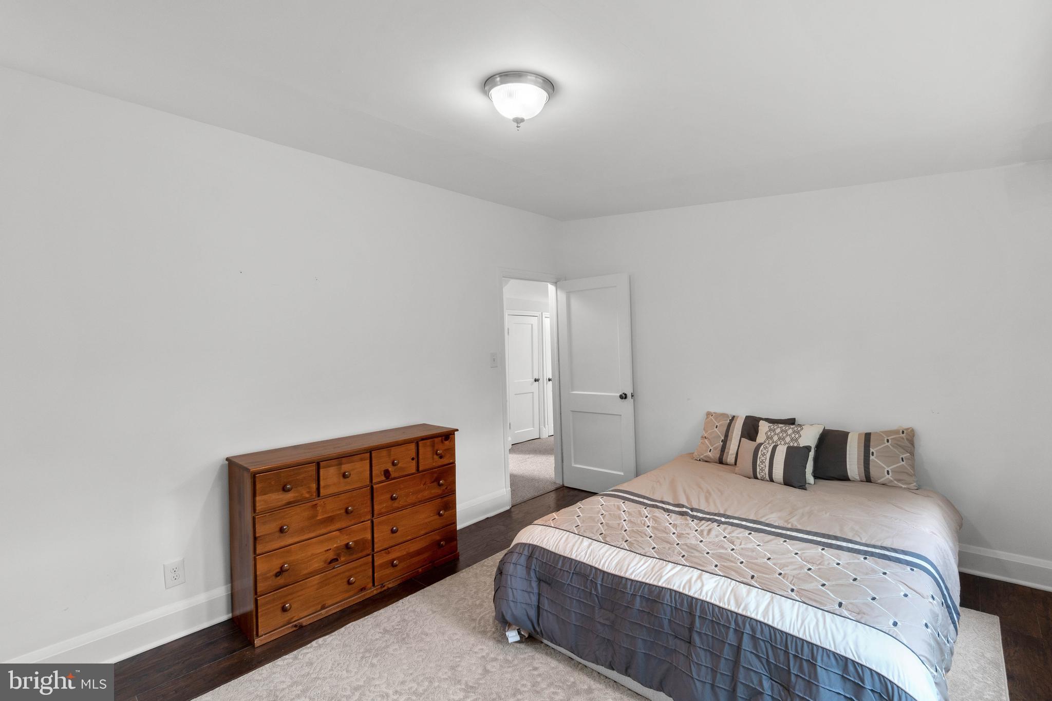 523 Windwood Road Baltimore, MD 21212 - Photo 22 of 40 Bedroom 2