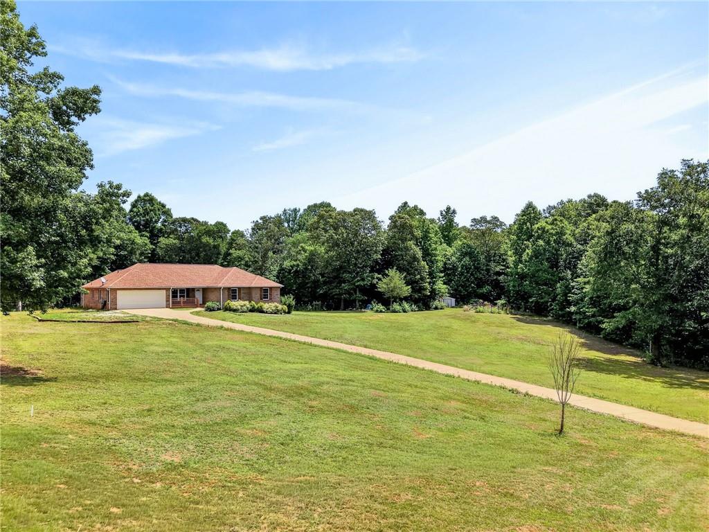 402 Renee Road Pendergrass, GA 30567 - Photo 6 of 50