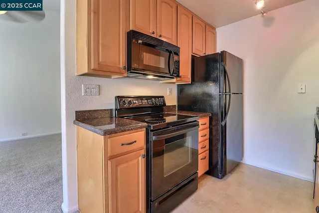 $325,000 | 185 Sierra Drive, Unit 314, Walnut Creek, CA 94596