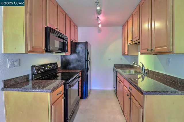 $325,000 | 185 Sierra Drive, Unit 314, Walnut Creek, CA 94596