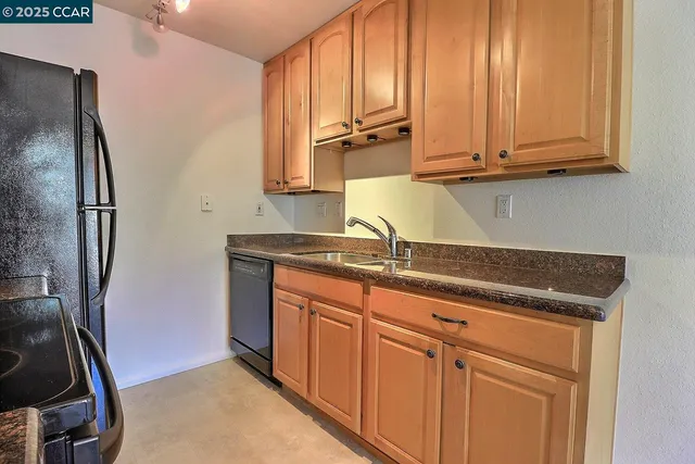 $325,000 | 185 Sierra Drive, Unit 314, Walnut Creek, CA 94596