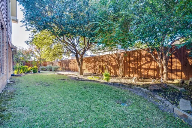 $725,000 | 609 John Close, Murphy, TX 75094