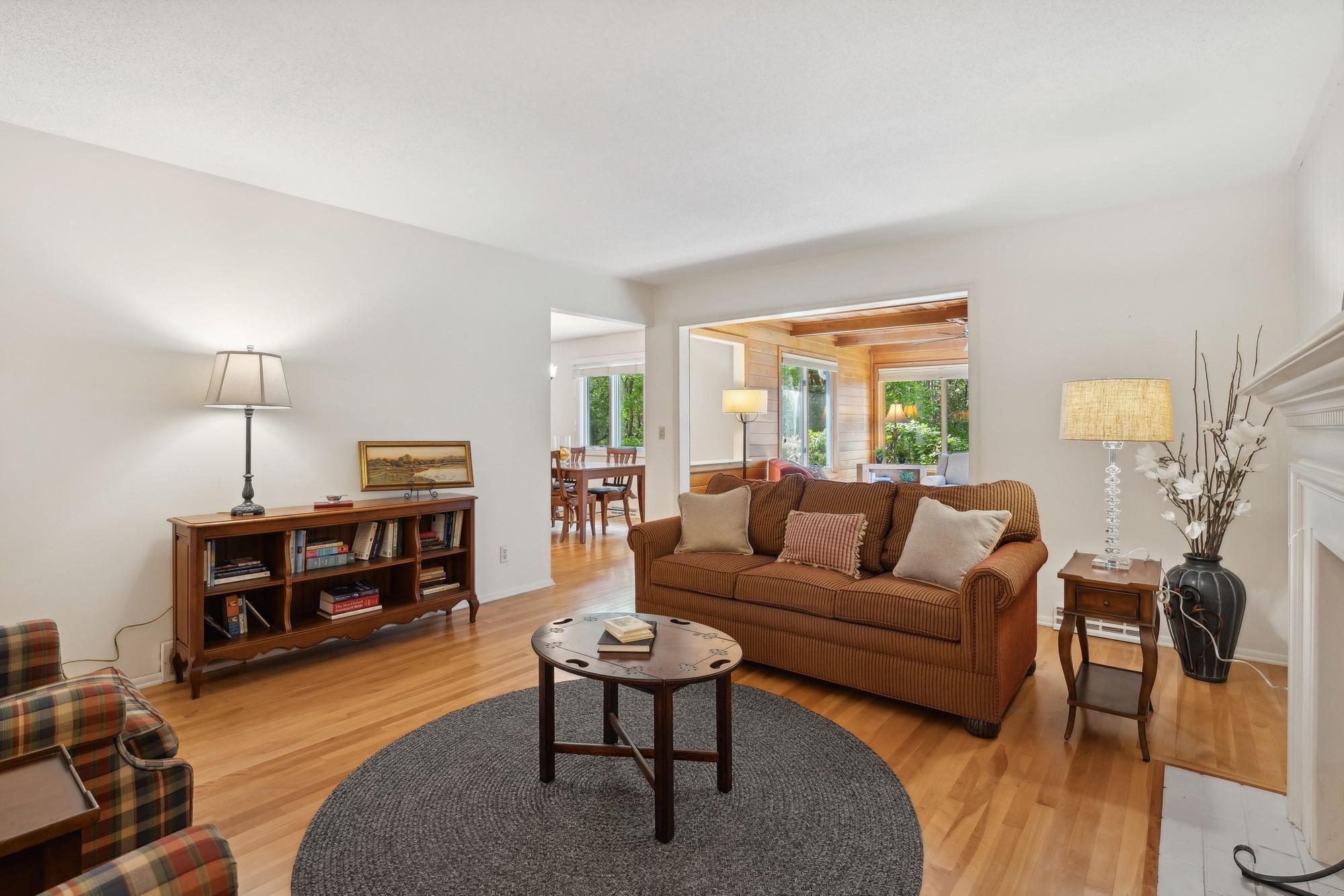 8018 Pennsylvania Road Bloomington, MN 55438 - Photo 11 of 28 Gallery Image 11