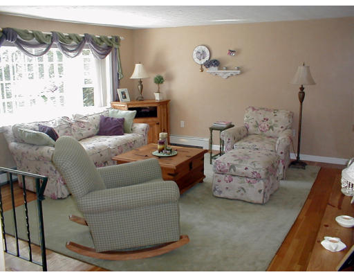 72 Boles Road Marshfield, MA 02050 - Photo 5 of 10 Gallery Image 5