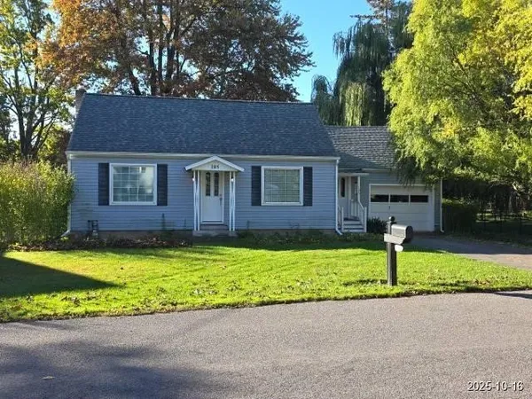 $130,000 | 105 Clifton Street, Phelps, NY 14532