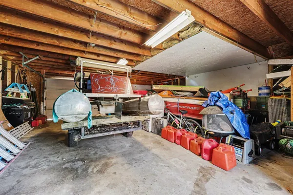 $450,000 | 8945 Mott Drive, Jackson, MI 49201