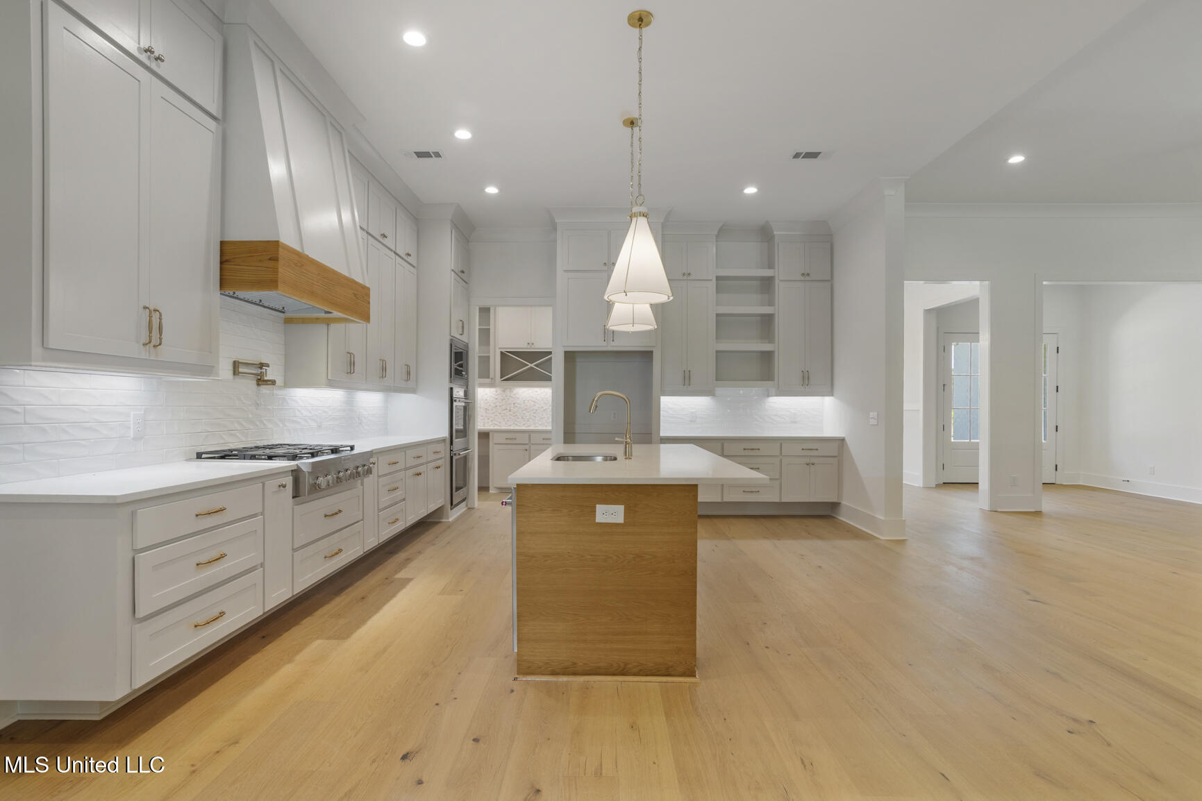 909 Fairburn Court Madison, MS 39110 - Photo 16 of 42 909 Fairburn Ct-16