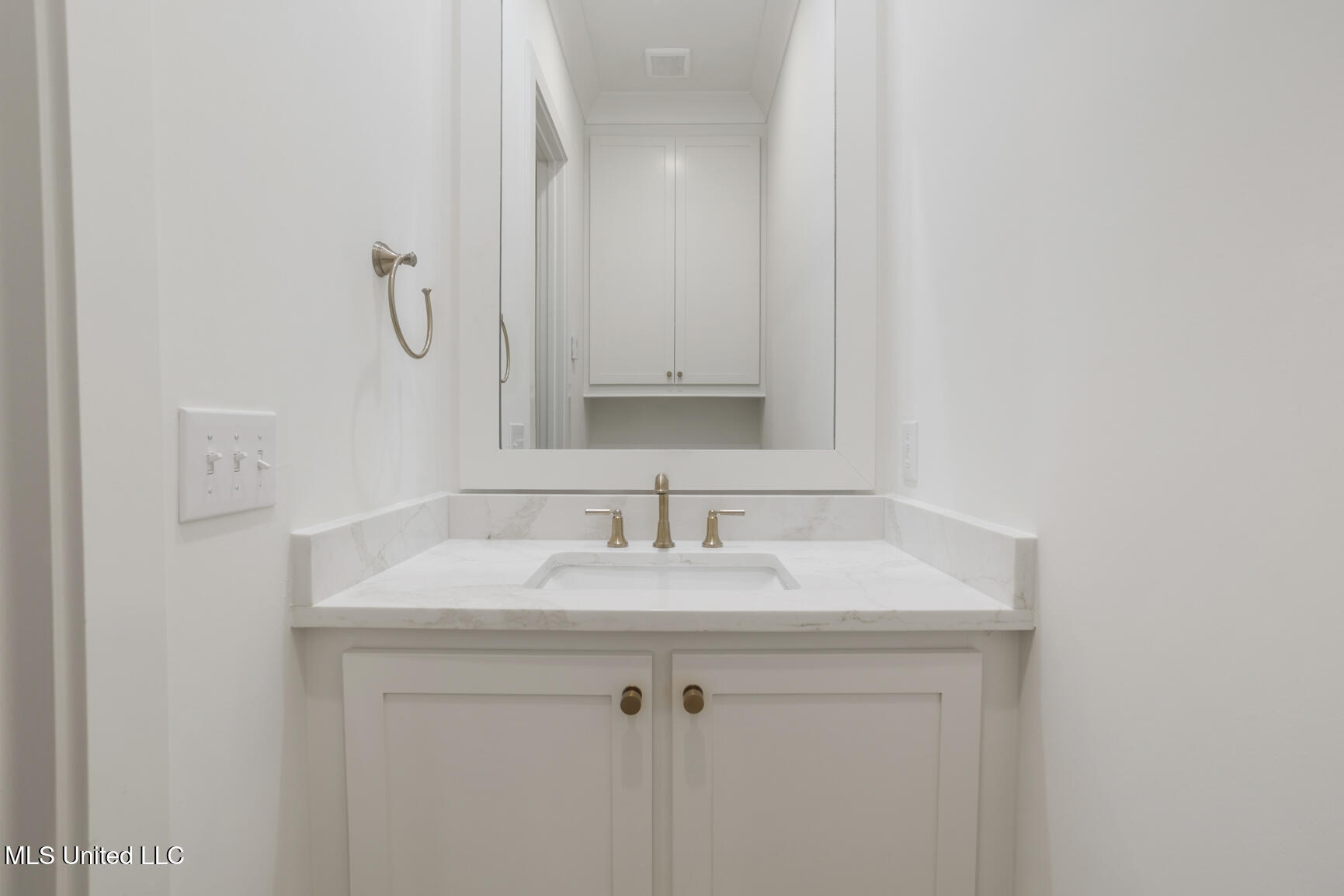 909 Fairburn Court Madison, MS 39110 - Photo 32 of 42 909 Fairburn Ct-32