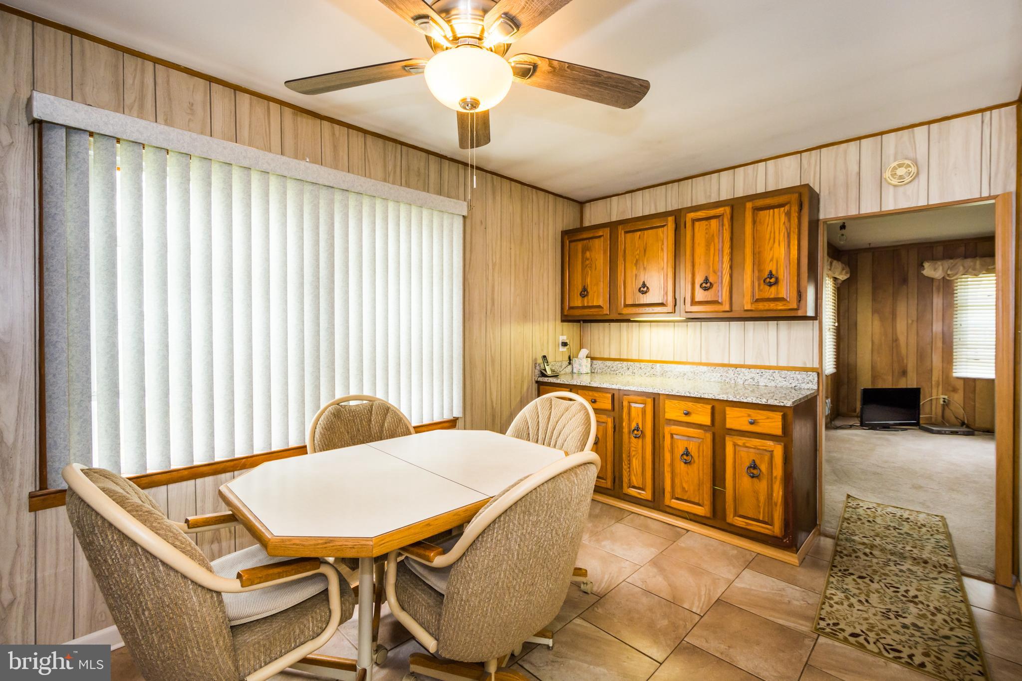 8436 Alvin Road Pasadena, MD 21122 - Photo 5 of 38 Eat-in Kitchen (view 1) back towards LR