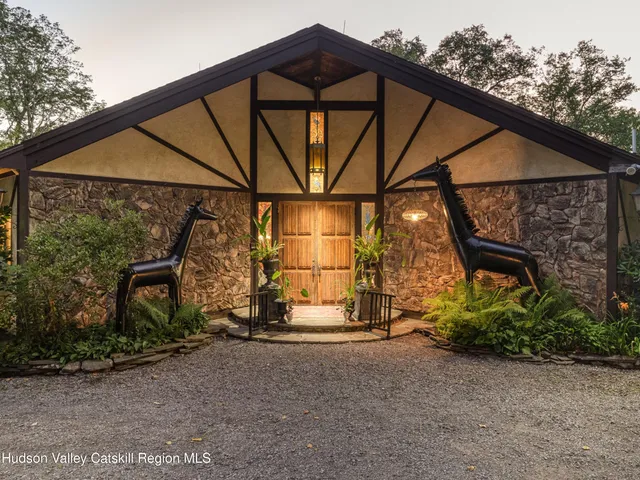 $980,000 | 234 County Highway 8, Roxbury, NY 12421