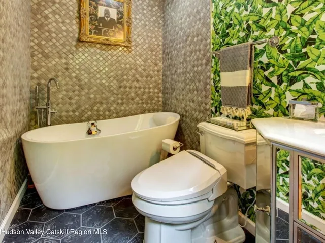 $980,000 | 234 County Highway 8, Roxbury, NY 12421