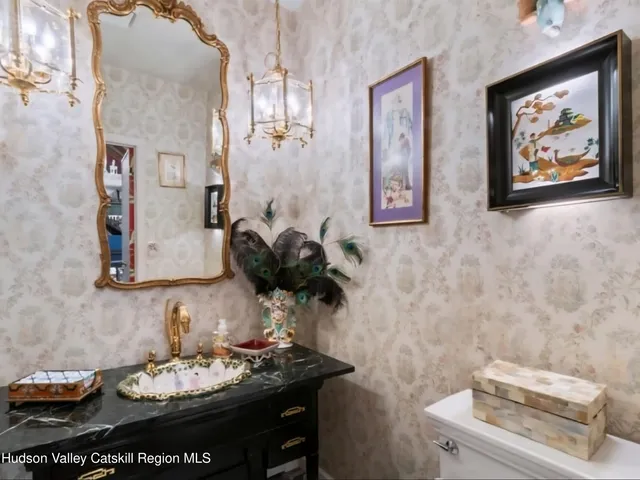 $980,000 | 234 County Highway 8, Roxbury, NY 12421