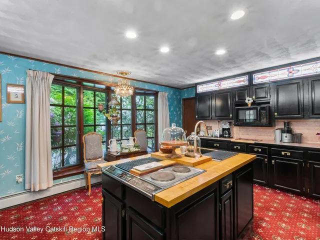 $980,000 | 234 County Highway 8, Roxbury, NY 12421