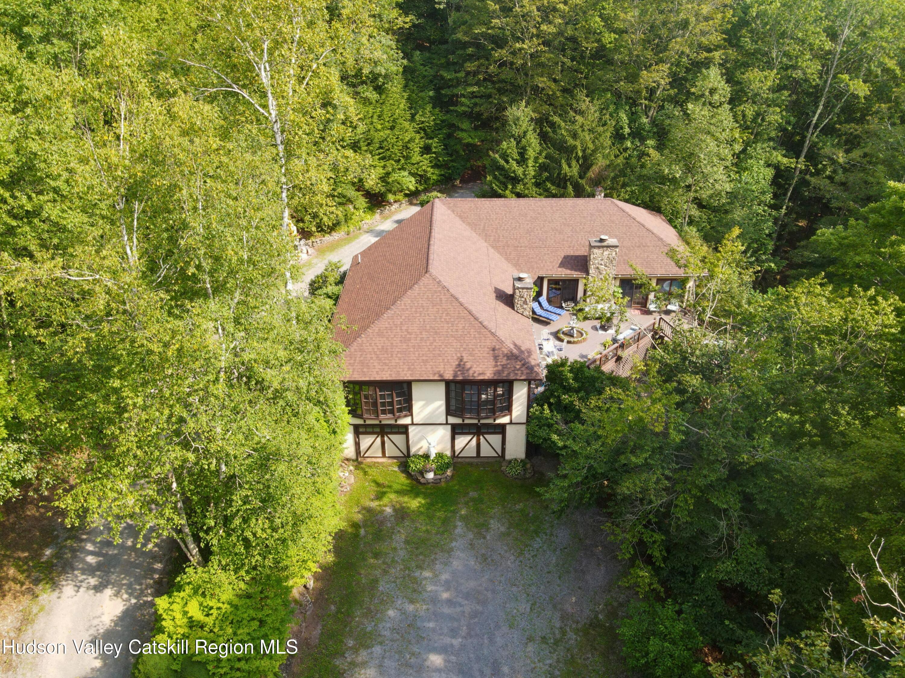 234 County Highway 8 Roxbury, NY 12421 - Photo 3 of 49 3