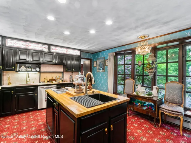 $980,000 | 234 County Highway 8, Roxbury, NY 12421