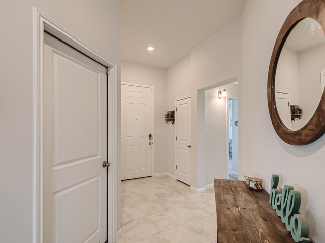 195 Star Light Way Kyle, TX 78640 - Photo 4 of 28