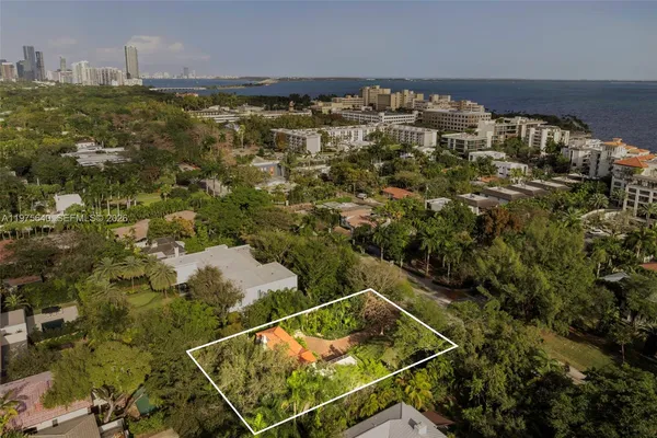 $5,900,000 | 1645 South Bayshore Drive, Coconut Grove, FL 33133