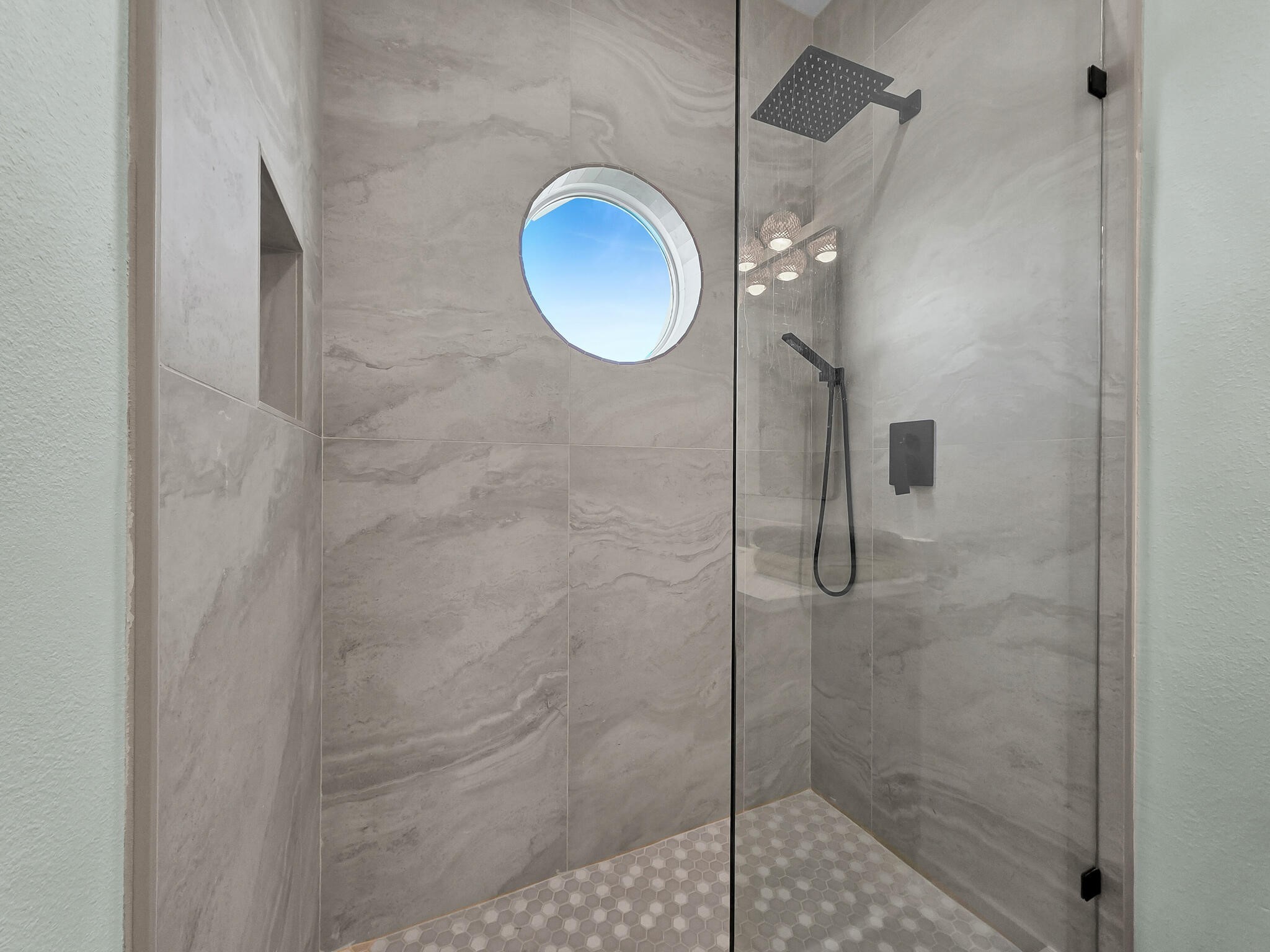 979 O'Neal Road Crystal Beach, TX 77650 - Photo 36 of 50