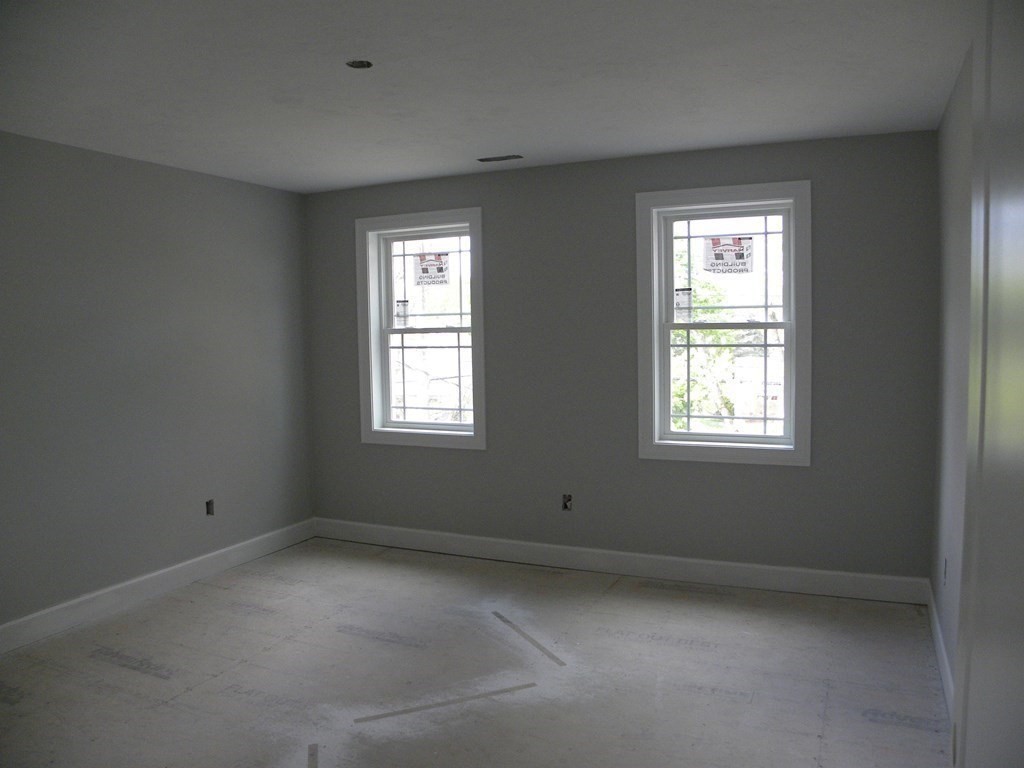 235 Boston Road Chelmsford, MA 01824 - Photo 8 of 22