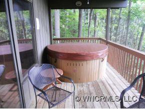 420 Laurel Ridge North Maggie Valley, NC 28751 - Photo 12 of 20 Gallery Image 12