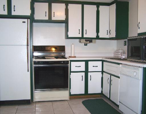 218 Neely School Road Wexford, PA 15090 - Photo 4 of 8 Kitchen.