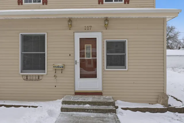 $249,900 | 117 North 3rd Avenue, Big Rapids, MI 49307