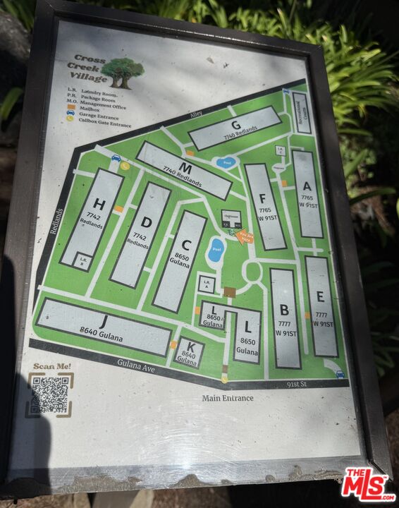 8640 Gulana Avenue, Unit K1020 Playa del Rey, CA 90293 - Photo 23 of 35 a close up of a street sign