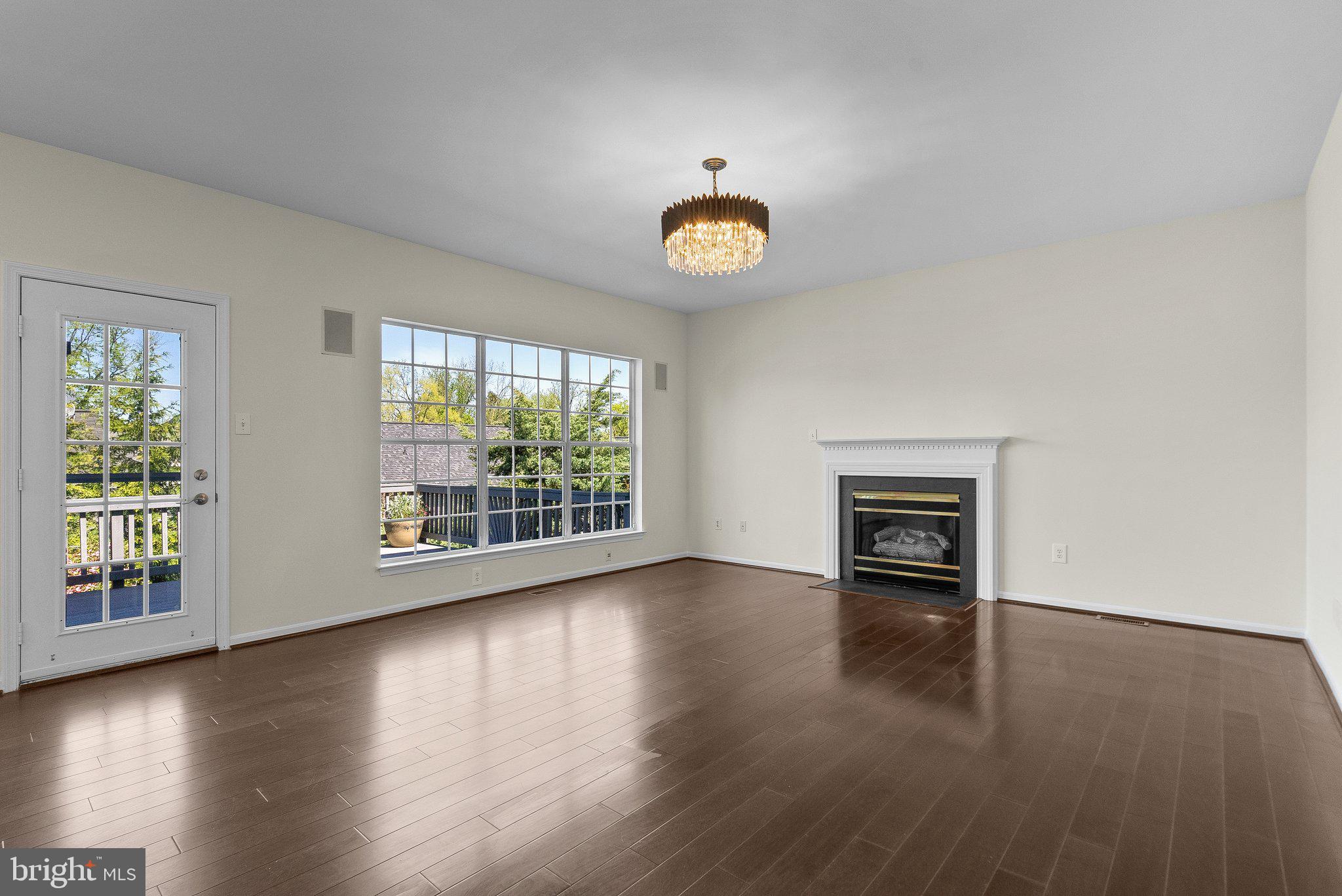 12925 Summit Ridge Terrace Germantown, MD 20874 - Photo 16 of 49 Gallery Image 16