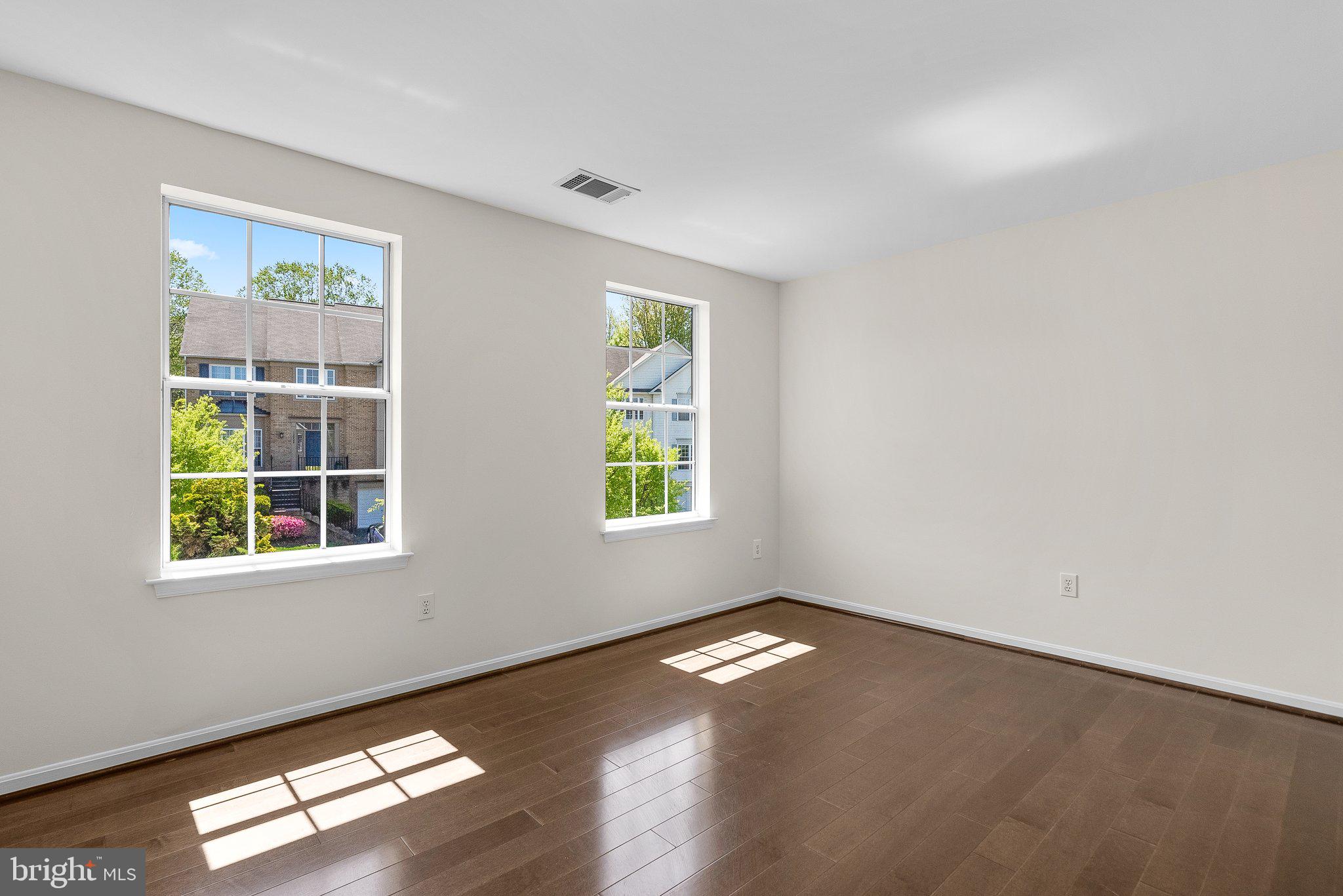 12925 Summit Ridge Terrace Germantown, MD 20874 - Photo 27 of 49 Gallery Image 27