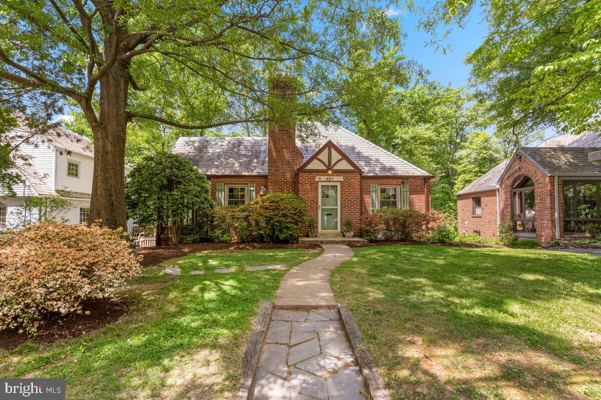 427 Pershing Drive Silver Spring, MD 20910 - Photo 2 of 47 Gallery Image 2
