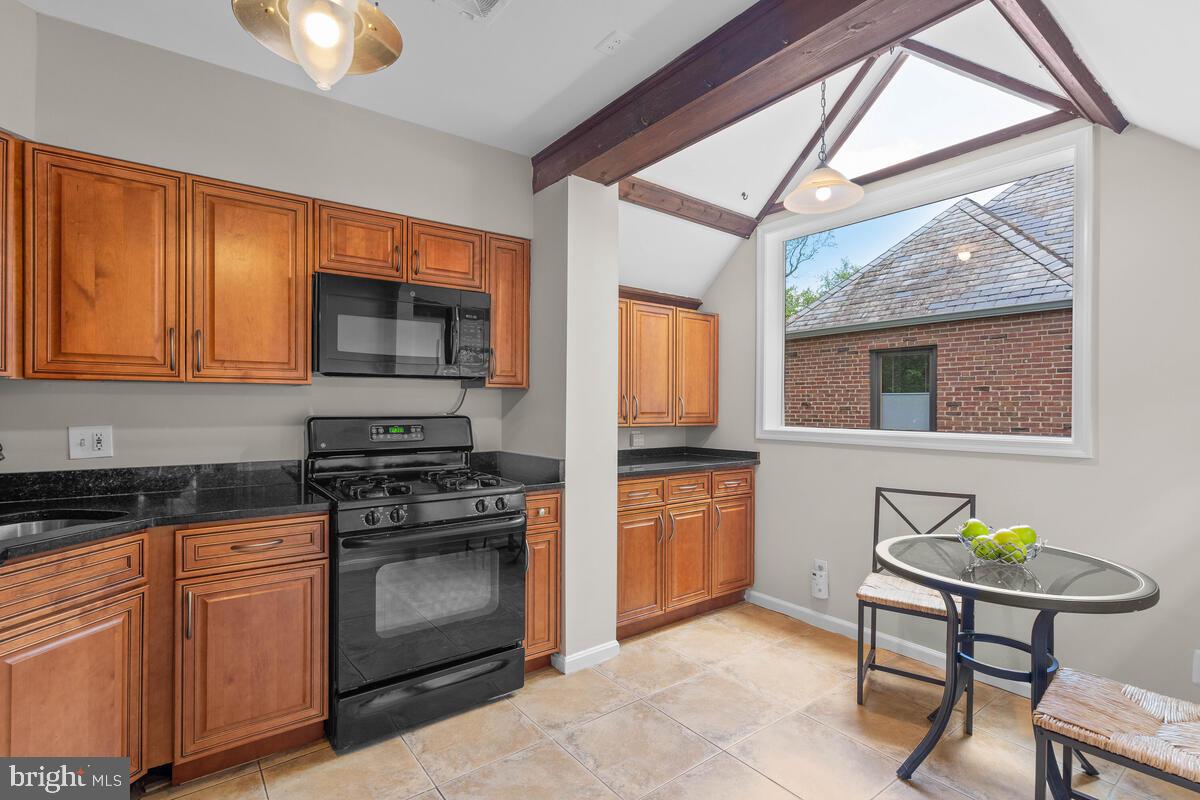 427 Pershing Drive Silver Spring, MD 20910 - Photo 15 of 47 Gallery Image 15