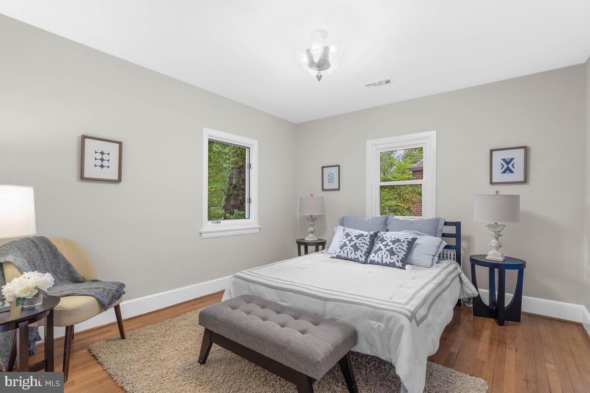427 Pershing Drive Silver Spring, MD 20910 - Photo 20 of 47 Gallery Image 20