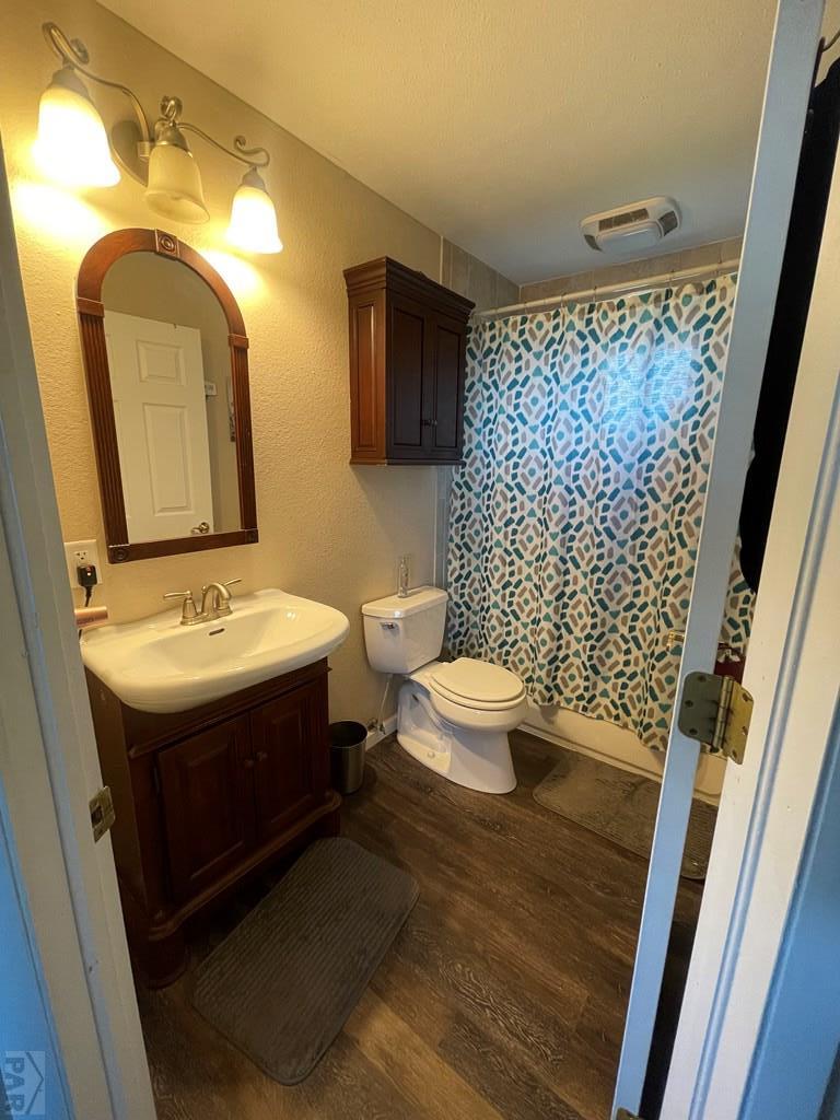 27424 Frontage Road La Junta, CO 81050 - Photo 8 of 14