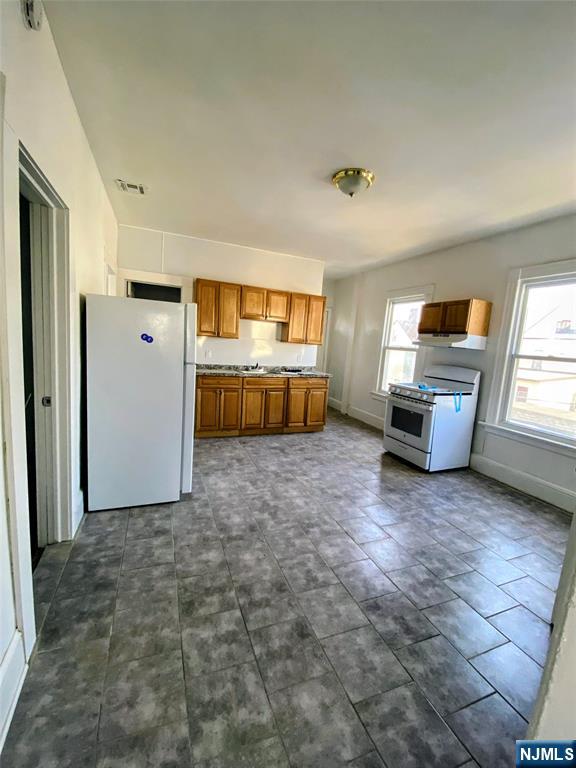 12 Hopper Street Paterson, NJ 07522 - Photo 8 of 10