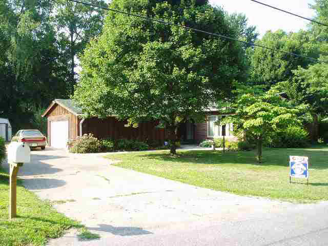 1827 Wheeler Road Vincennes, IN 47591 - Photo 1 of 1 Gallery Image 1