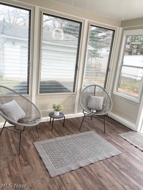 1175 Argonne Road Cleveland, OH 44121 - Photo 16 of 26 Enclosed Porch