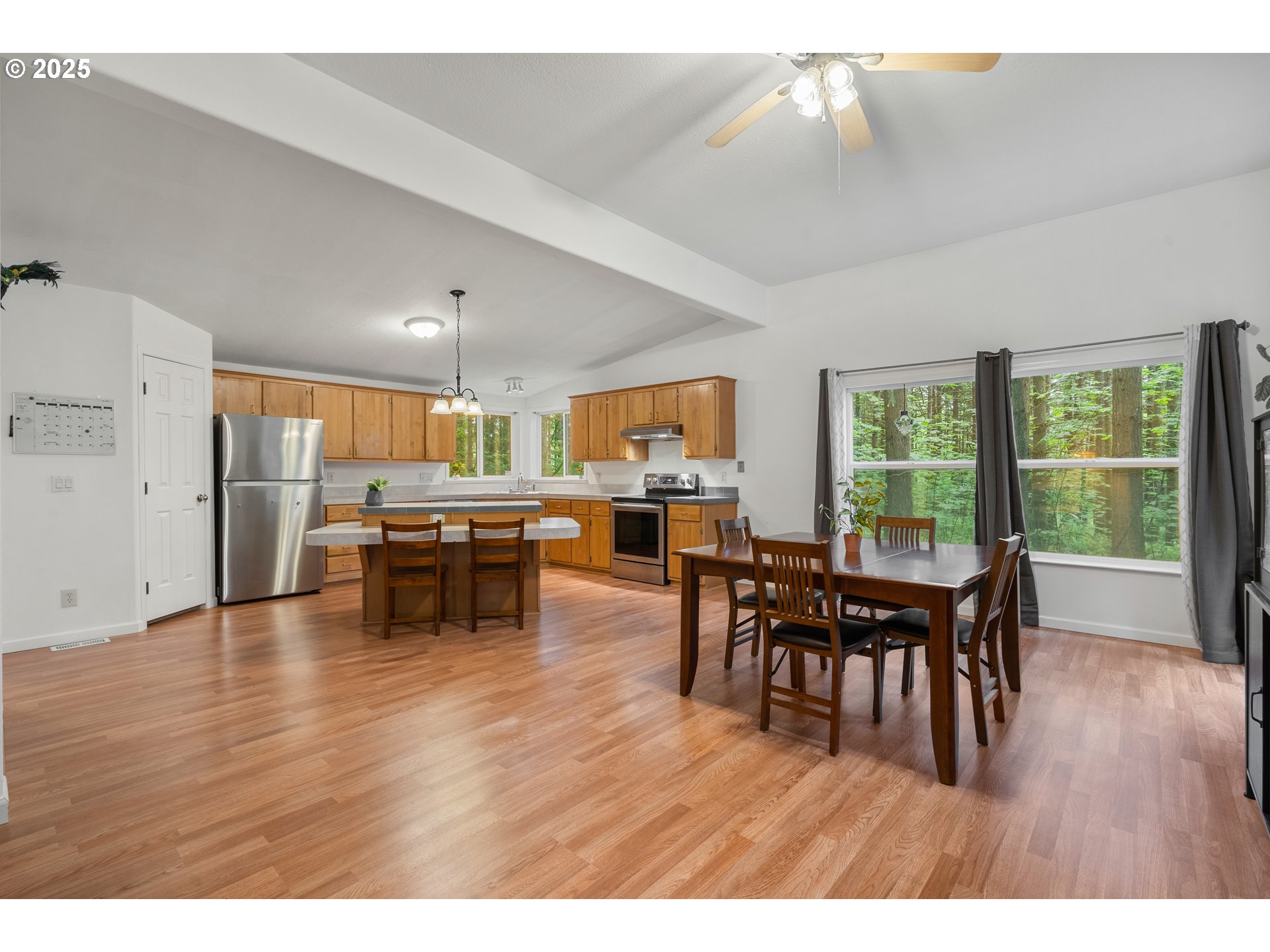 439 Chamberlain Road Falls City, OR 97344 - Photo 14 of 37 Gallery Image 14