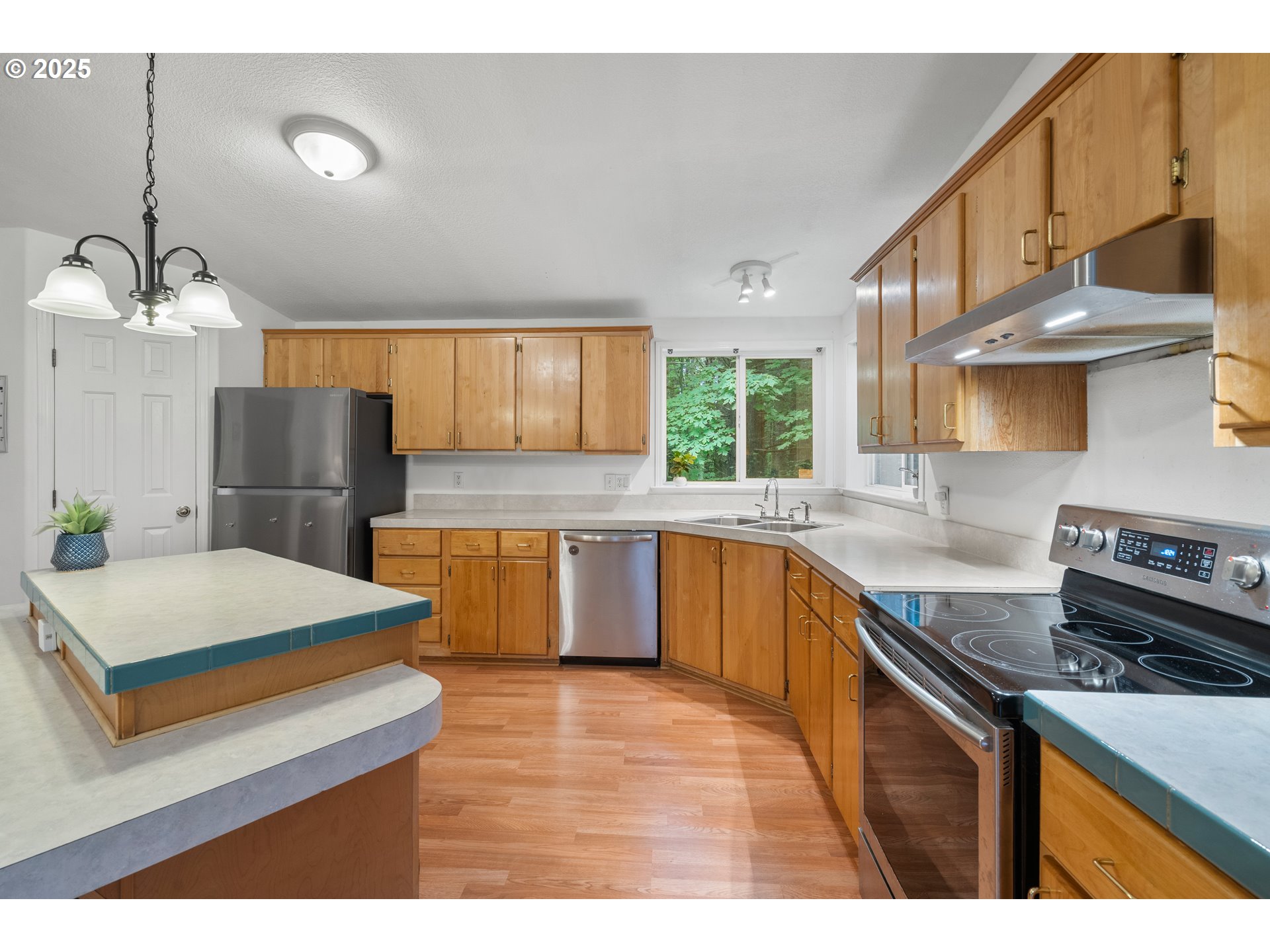 439 Chamberlain Road Falls City, OR 97344 - Photo 17 of 37 Gallery Image 17