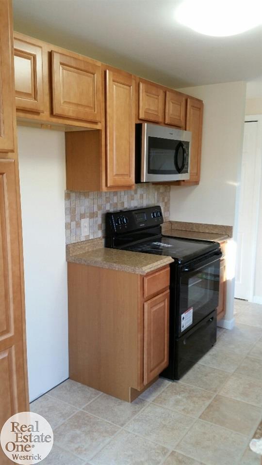 7374 Joy Road Lexington, MI 48450 - Photo 11 of 23
