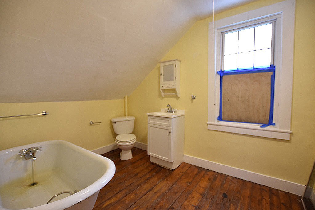 55 Hopkins Hollow Road Coventry, RI 02827 - Photo 13 of 17